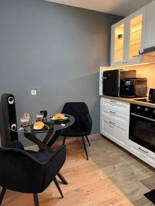 Traum Wohnung Mit Kingsize-Bett Graz Kültér fotó