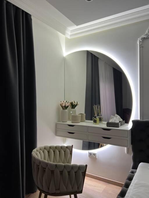 Traum Wohnung Mit Kingsize-Bett Graz Kültér fotó