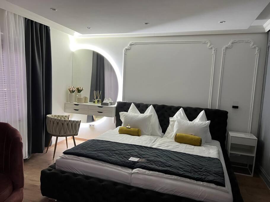 Traum Wohnung Mit Kingsize-Bett Graz Kültér fotó